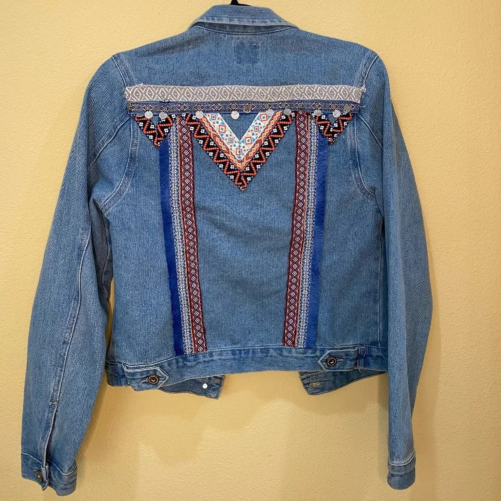 BOOM BOOM Jeans Denim Boho Embellished Festival Jacket - size medium